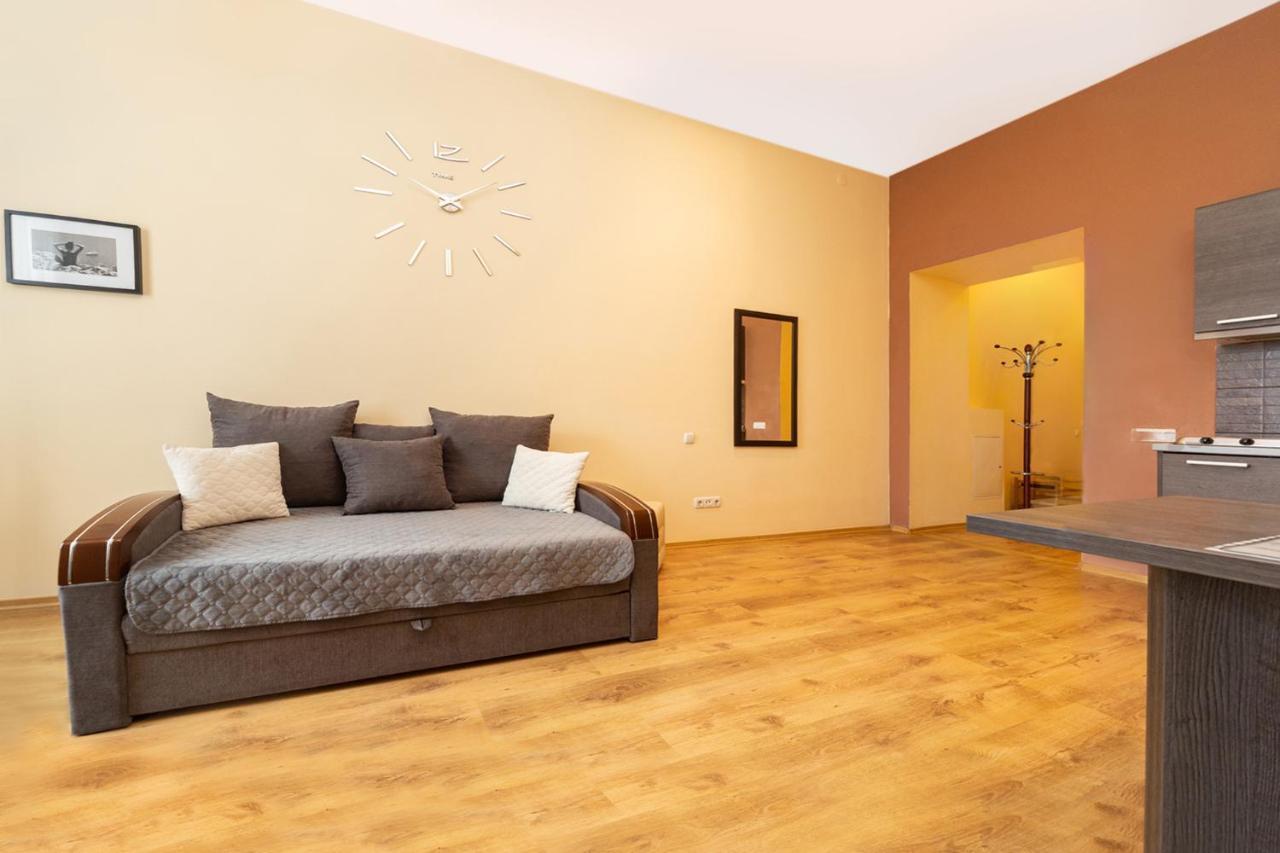 Goodrest On Deribasovska 19 Appartement Odessa Buitenkant foto