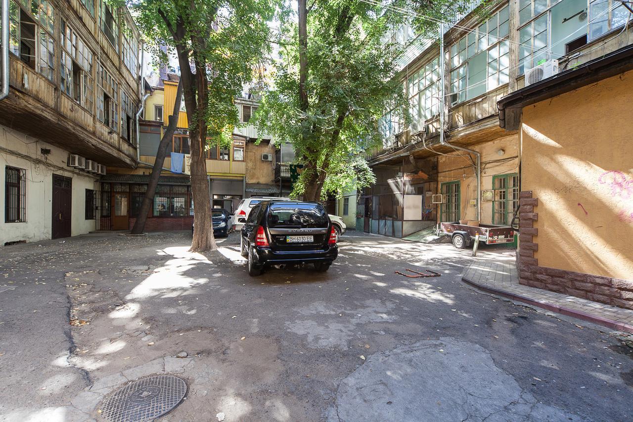 Goodrest On Deribasovska 19 Appartement Odessa Buitenkant foto